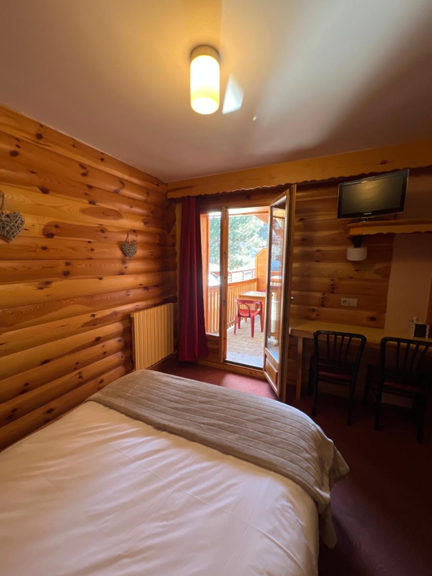 Hotel Restaurant La Pendine Les Pres Dış mekan fotoğraf