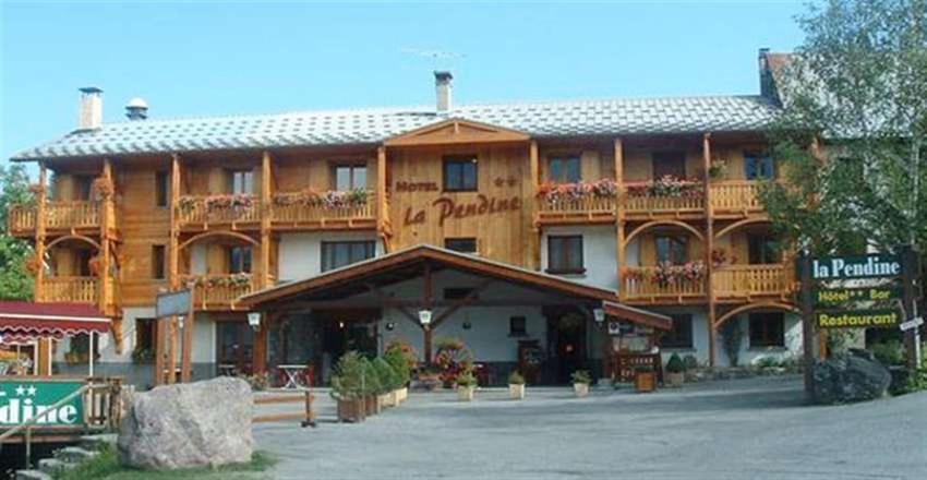 Hotel Restaurant La Pendine Les Pres Dış mekan fotoğraf
